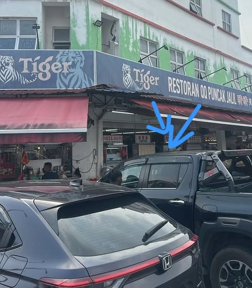 Restoran QQ Puncak Jalil Exterior - Jaya Bistro